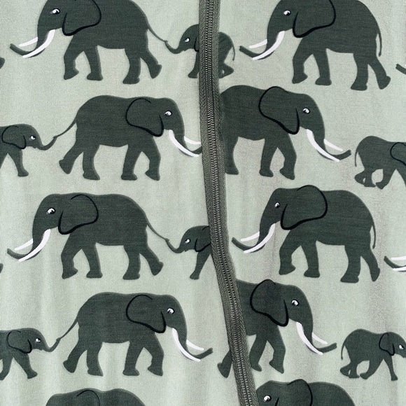 🐘Kickee Romper🐘 - Picture 3 of 4